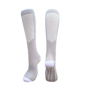Chaussettes <span class=keywords><strong>de</strong></span> compression tricotées montantes pour la course et le yoga, en Spandex/Nylon, respirantes et antibactériennes, idéales pour le printemps - Product Image 5