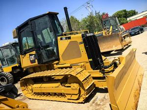 Vendita calda 90% nuovo CAT D5K usato Mini Bulldozer Crawler con motore potente originale Cat D5k piccolo <span class=keywords><strong>Dozer</strong></span> di seconda mano Cat Bulldozer - Product Image 3