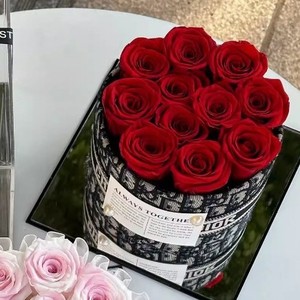 Scatola di <span class=keywords><strong>Rose</strong></span> personalizzate scatola di fiori eterni <span class=keywords><strong>Rose</strong></span> eterne <span class=keywords><strong>Rose</strong></span> eterne fiori veri e propri fiori conservati per San Valentino - Product Image 6