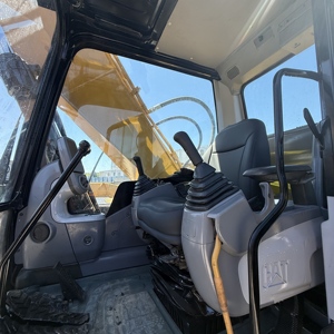 Excavatrice CAT 323DL d'occasion, livraison directe d'usine, peinture d'origine, état d'origine, en stock, livraison rapide, prix négociable - Product Image 6