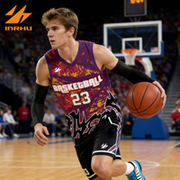 Ensemble d'uniformes de basketball personnalisés par sublimation, maillot et short respirants de haute qualité pour l'entraînement en équipe et les matchs de compétition