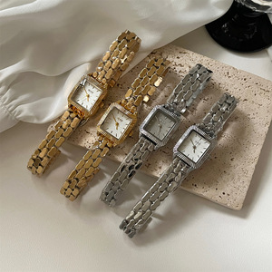 <b>Vintage</b> Medieval‑Style Square Gold <b>Ladies</b> Wristwatch Elegant Simple Retro Luxury Design Women <b>Watch</b> Wholesale - Product Image 5