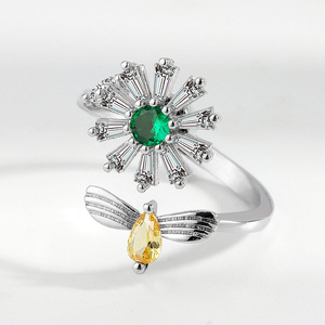 Sunflower Anxiety Spin Rings Open Adjustable Claw Set Colorful Cubic Zirconia Copper Gold Plated Flower <b>Bee</b> Jewelry For Women - Product Image 4