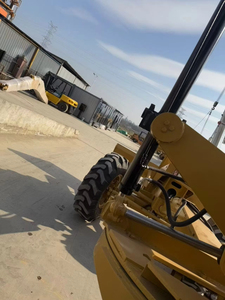 Motoniveladora Cat 140K resistente y duradera, esencial para la construcción de carreteras municipales, funcionamiento sin preocupaciones - Product Image 5