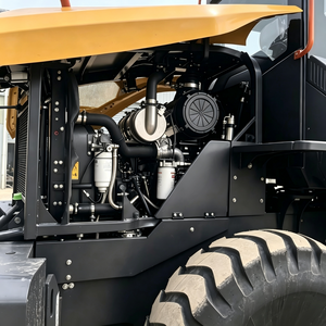 รถตักล้อยางรุ่นใหม่ Uead 835T ขนาด 3.5 ตัน เครื่องยนต์คัมมินส์ ได้รับการรับรองมาตรฐาน CE เหมาะสำหรับงานก่อสร้างและเหมืองแร่ - Product Image 6