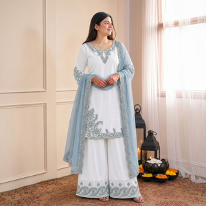 Ensemble Salwar Kameez en coton brodé blanc avec dupatta bleu clair, tenue décontractée traditionnelle indienne et pakistanaise pour femme, coupe ample longueur cheville - Product Image 1