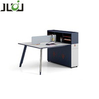 Bureau du personnel Table d'ordinateur Bureau poste de travail en forme de L avec armoire haute Bureau de direction