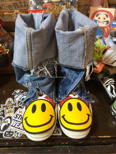 REMARK UPCYCLE Scarpe da Uomo di Lusso Vintage Fatte a Mano con Patchwork e Rielaborazione, Scarpe Eleganti Retrò in Denim - Product Image 2