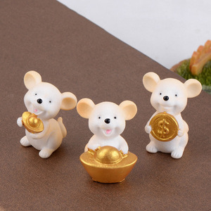 Adornos de ratas de dibujos animados en miniatura de resina con lingotes de oro y monedas, decoración de estilo chino para bonsáis y llaveros - Product Image 4