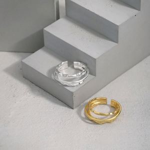 Bague de fiançailles Dylam style métallique ODM OEM de luxe en or 18 carats avec halo, bague ajustable en argent pur 925 - Product Image 3