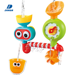Juguete de bañera giratoria con pulverizador para bebés, juego de bañera con ventosa, se adhiere a las paredes de la bañera, ideal para regalo de verano - Product Image 1