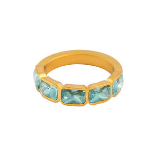 Anillos de tesoro de <span class=keywords><strong>color</strong></span> de nueva raza de lujo Diseño de nicho femenino Anillos de acero inoxidable chapados en oro de 18 K de moda fina ajustable - Product Image 1