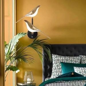 Lampe murale LED moderne et simple en aluminium, style luxe léger, motif oiseau pie, pour éclairage d'ambiance, idéale pour fond <span class=keywords><strong>TV</strong></span> et chevet. - Product Image 4