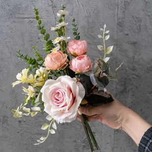 ช่อดอกกุหลาบประดิษฐ์ CallaFloral ทำจากผ้าพลาสติกถัก สำหรับตกแต่งบ้านและงานแต่งงาน รุ่น CF02054 - Product Image 2