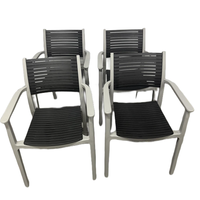 Chaise empilable en plastique d'extérieur, assise et dossier à lattes, pour jardin, bord de piscine, café, restaurant