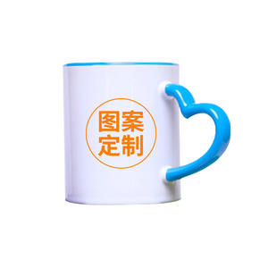 แก้วเซรามิคทรงหัวใจสีขาวส้ม สำหรับชา กาแฟ ของขวัญ ผลิตที่เจ้อเจียง - Product Image 2