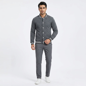 Blouson universitaire classique en toile à col montant, style Letterman, durable et imperméable, pour la vente en gros - Product Image 1