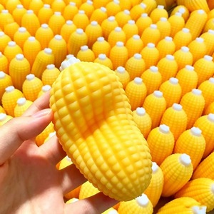 Elonna Crunchy <b>Ball</b> Popcorn Block <b>Squeezing</b> Toy PU Material Corn Crisp Crack Sound Simulated Food Hand Fidget Toy - Product Image 2