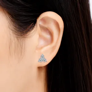 Nhà máy thiết kế cổ điển 925 Sterling bạc bông tai GRA cấp giấy chứng nhận kim cương moissanite Stud Bông tai bán buôn