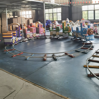 Ensemble de jouets d'intérieur pour enfants 8 sièges pour adultes en plein air avec piste pour enfants électriques