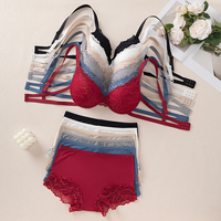 Ensemble soutien-gorge push-up à armatures en dentelle sexy et culotte shorty pour femme - Bonnet 3/4 - Vente en gros