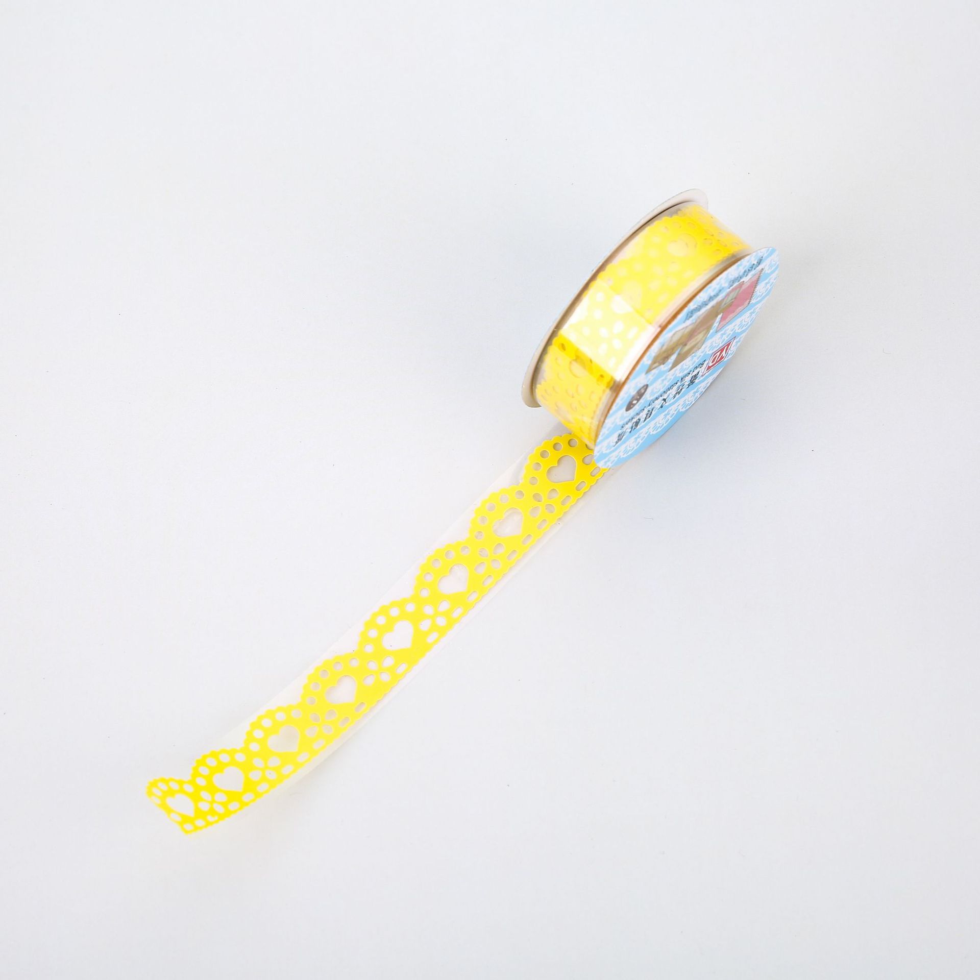 ลูกไม้สีเหลือง