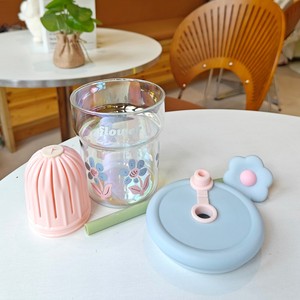 Tazza di vetro ad alta borosilicato resistente alle alte Temperature piccola ragazza di fiori <span class=keywords><strong>acqua</strong></span> <span class=keywords><strong>e</strong></span> filtro per tè ufficio tazza di paglia di tè all'ingrosso - Product Image 5