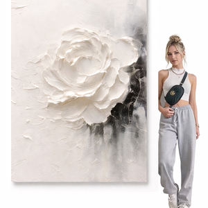 Peinture à l'huile moderne de rose blanche texturée en 3D sur toile |   Art mural abstrait peint à la main de luxe pour la décoration d'hôtels et de maisons, taille personnalisée - Product Image 1