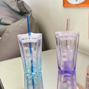 Vendita calda tazza di <span class=keywords><strong>caffè</strong></span> in paglia a cinque punte stella tazza di vetro sfumato, bevande fredde tazze di <span class=keywords><strong>caffè</strong></span> con coperchio e paglia - Product Image 4