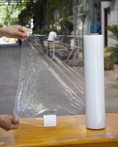 Pemasok grosir <span class=keywords><strong>Film</strong></span> plastik Premium Vietnam <span class=keywords><strong>Film</strong></span> PE (Polyethylene) baru OEM/ODM kelas ekonomi dapat disesuaikan - Product Image 4