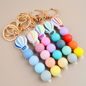 Lindo Llavero de Silicona con Forma de Globo Aerostático Ecológico, con Impresión Personalizada para Mujeres y Niñas - Regalo de Cumpleaños, Funda para Auriculares - Product Image 3