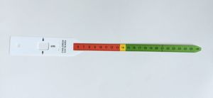 Ruban à mesurer Zhixin <span class=keywords><strong>MUAC</strong></span> 26 cm pour la circonférence du bras moyen, 50 cm pour les enfants - Product Image 4