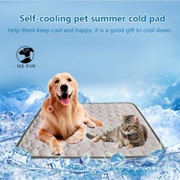 Tapis rafraîchissant écologique pour chien, lit d'été pour animaux de compagnie, très grand format pour petits et grands chiens, accessoires, couverture durable, canapé, couverture glacée pour chat