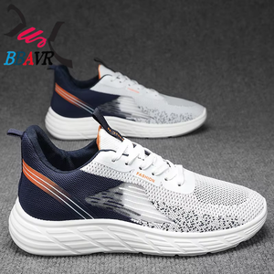 Zapatillas Deportivas para Hombre HOKAS, Transpirables y Cómodas, Zapatillas Deportivas para Mujer, Zapatillas para Caminar, Zapatillas de Entrenamiento para Hombre - Product Image 2