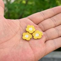 Petites broderies sans colle, idéales pour les pinces à cheveux DIY, les accessoires capillaires et les accessoires vestimentaires.