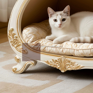 Hochwertiges Französisches Antikes Beige Massivholz-Hundehaus für Innenräume mit Schwammfüllung Luxuriöse Goldblatt-Villa und Kuppeldach für Katzen - Product Image 5
