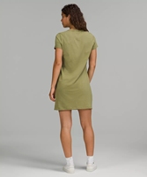 T-shirt d'été décontracté pour femmes avec logo personnalisé 100% robe t-shirt biologique en coton avec décorations en diamant à trou de bouton