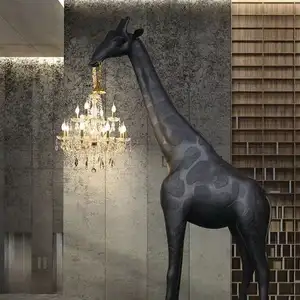 SANXIANG बड़े कलात्मक जिराफ मूर्तिकला सजावट स्टैंडिंग लैंप क्रिएटिव डिजाइन होटल लॉबी लाइटिंग पशु फ़्लोर लैंप