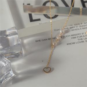 Collar de Perlas de Agua Dulce Naturales, Simple y Hermoso, con Cadena Clavicular Ajustable con Forma de Corazón de Durazno y Fritillaria Blanca, Inspirado en las Hadas - Product Image 4