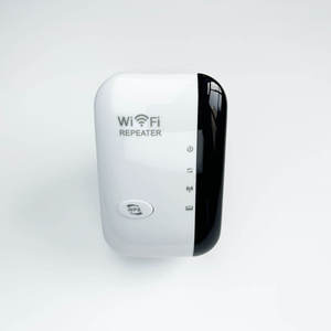 US <b>Plug</b> Wireless <b>Wifi</b> Repeater Range Extender Internet Booster 300mbps Signal Extender - Product Image 1