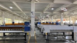 Impresora de Inyección de Tinta Eco-Solvente Yinstar de 1.8M con Cabezal XP600 e I3200, Equipo de Impresión Flexible Automático, Nueva con 1 Año de Garantía - Product Image 5