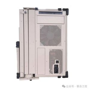 APC-9024SW3 Tragbarer <span class=keywords><strong>Server</strong></span> mit drei 23,8-Zoll-Bildschirmen, Dual Intel Xeon Gold CPU, <span class=keywords><strong>max</strong></span>. 2 TB RAM, 112 TB Speicher, Multi-GPU, industriell - Product Image 3