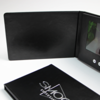 Brochure vidéo LCD publicitaire de cadeau promotionnel Brochure de boîte vidéo et brochure vidéo LCD en cuir PU maison chinoise