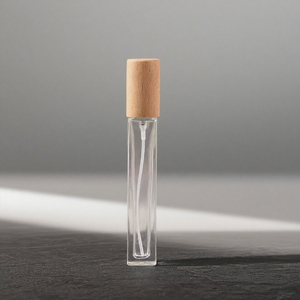 ขวดน้ำหอมแก้วก้นหนาขนาด 10 มล. 15 มล. พร้อมฝาไม้  สามารถสกรีนโลโก้ได้ - Product Image 6