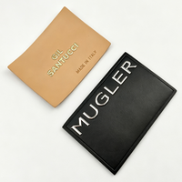 Écussons TPU personnalisés, logo 3D en relief, étiquettes écologiques pour jeans, accessoires de vêtements à coudre, vente en gros, OEM, faible MOQ