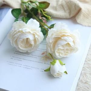 2026 vente chaude en gros mariage fleurs <span class=keywords><strong>Rose</strong></span> décoration salon décoration <span class=keywords><strong>rose</strong></span> simulé <span class=keywords><strong>Bouquet</strong></span> simulé fleurs - Product Image 4