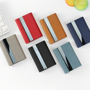 Porte-cartes de visite personnalisé <span class=keywords><strong>en</strong></span> acier inoxydable – <span class=keywords><strong>Cadeau</strong></span> sur mesure avec texture cuir PU et acier inoxydable - Product Image 6