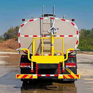 Camión Cisterna de Agua de Servicio Pesado Foton 8x4 de 25000L para Supresión de Polvo en Sitios Mineros y Construcción - Product Image 5