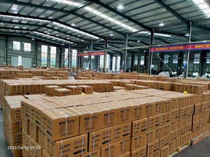 Chất lượng cao nhựa Màu ánh sáng Epoxy chữa đại lý cho bê tông epoxy tự san lấp mặt bằng lớp phủ sàn chất làm cứng - Product Image 2