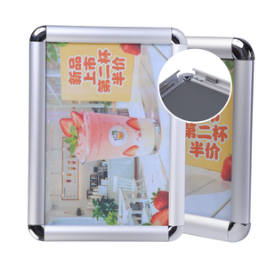 Cadre en aluminium professionnel de 25 mm avec coins arrondis et panneau arrière en PE pour l'affichage sécurisé d'affiches dans les écoles et les bureaux - Product Image 5